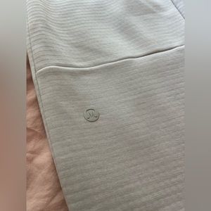 Lululemon Men’s Pants NEVER WORN